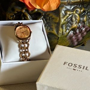 Fossil® Women's ES3511 Sculptor Analog Display Quartz Rose Gold Watch 🏵️